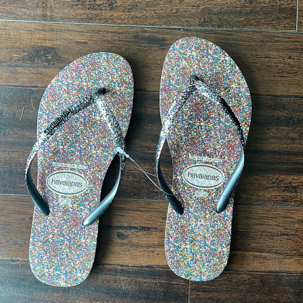 Havaianas BRAND NEW flip flops!